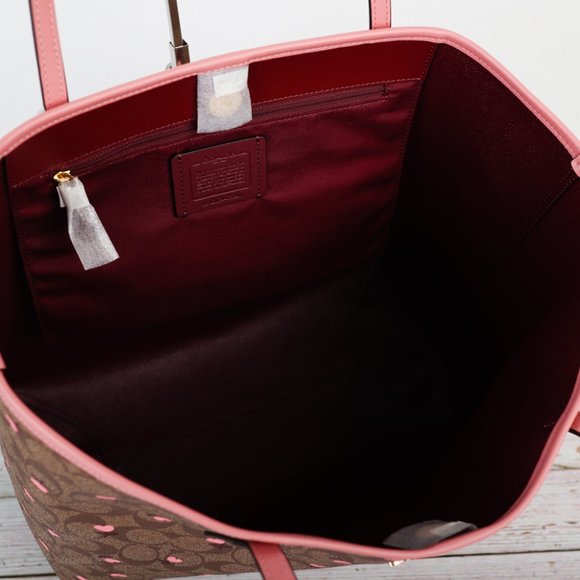 NWT Coach City Tote in Signature Canvas with Heart - Picture 7 of 9